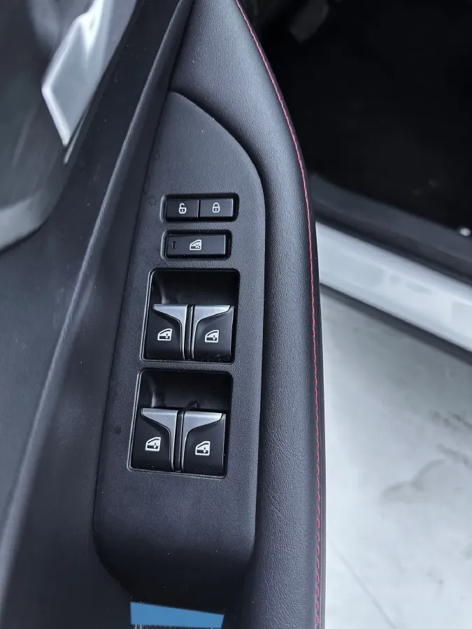 2022 ChangAn CS35 Plus 1.4T 160HP L4 7DCT,autocango,china used car exporter,china ev exporter,chinese used car exporter,chinese used ev exporter