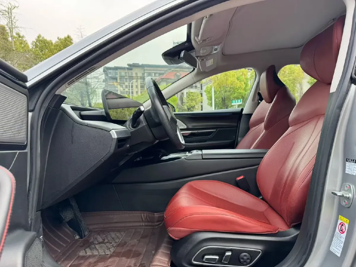 2020 Xpeng P7 BEV 70.8KWH,autocango,china used car exporter,china ev exporter,chinese used car exporter,chinese used ev exporter