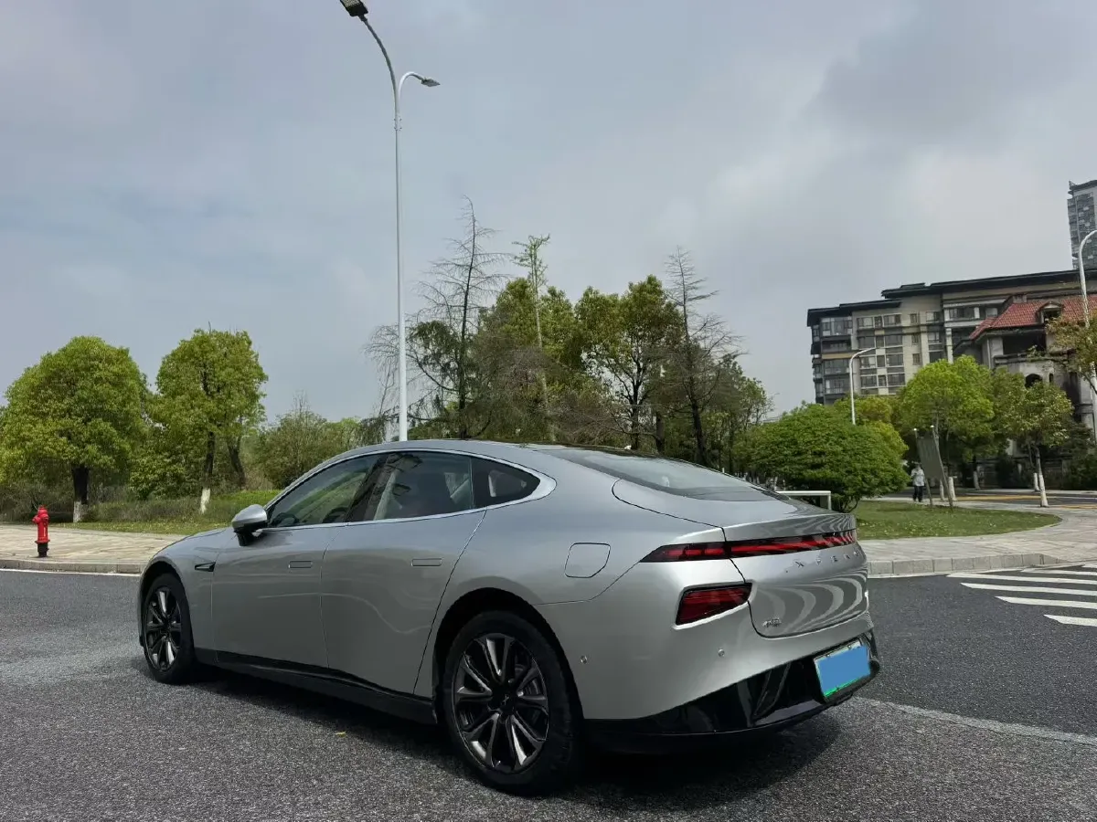 2020 Xpeng P7 BEV 70.8KWH,autocango,china used car exporter,china ev exporter,chinese used car exporter,chinese used ev exporter