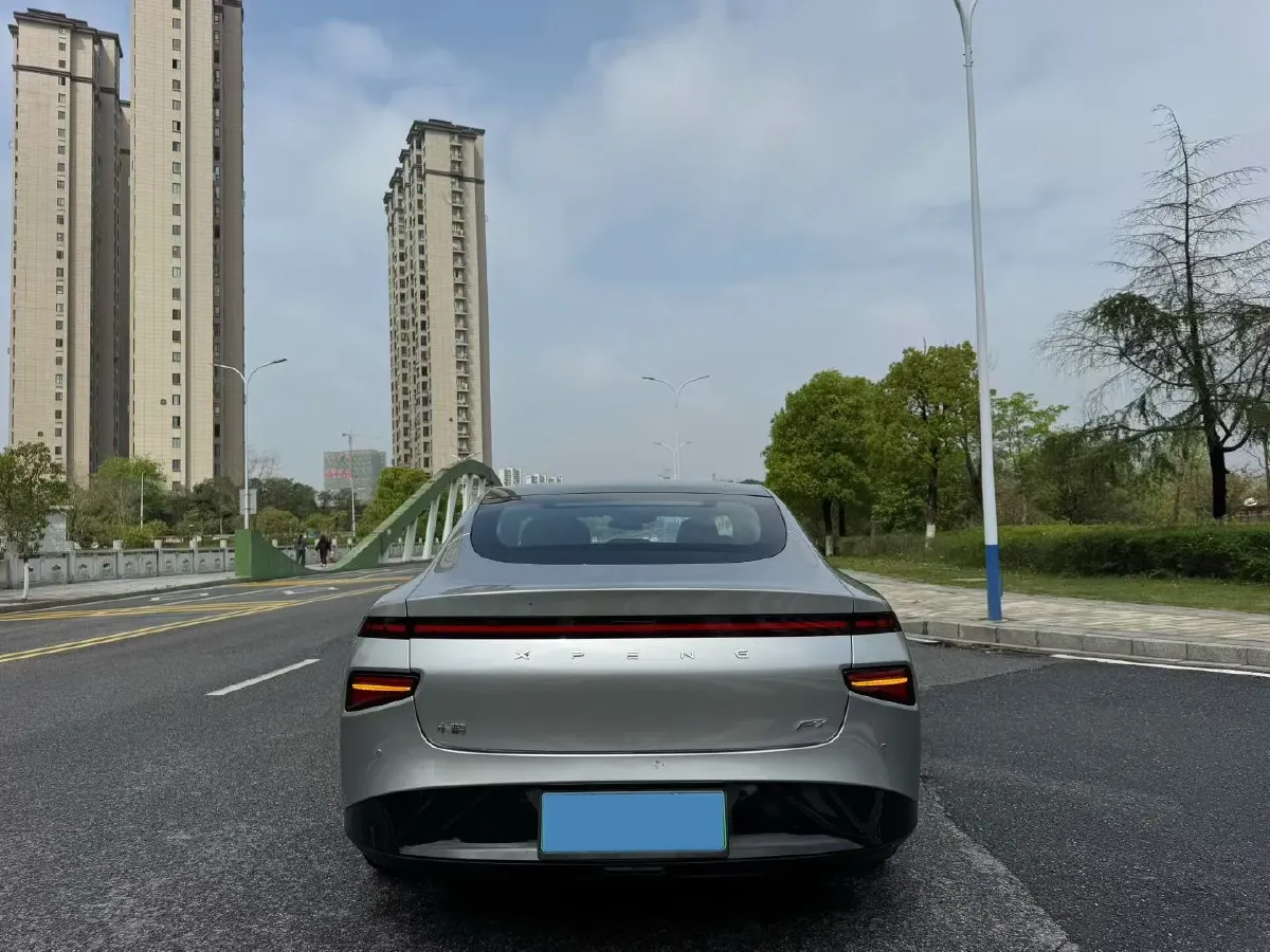 2020 Xpeng P7 BEV 70.8KWH,autocango,china used car exporter,china ev exporter,chinese used car exporter,chinese used ev exporter