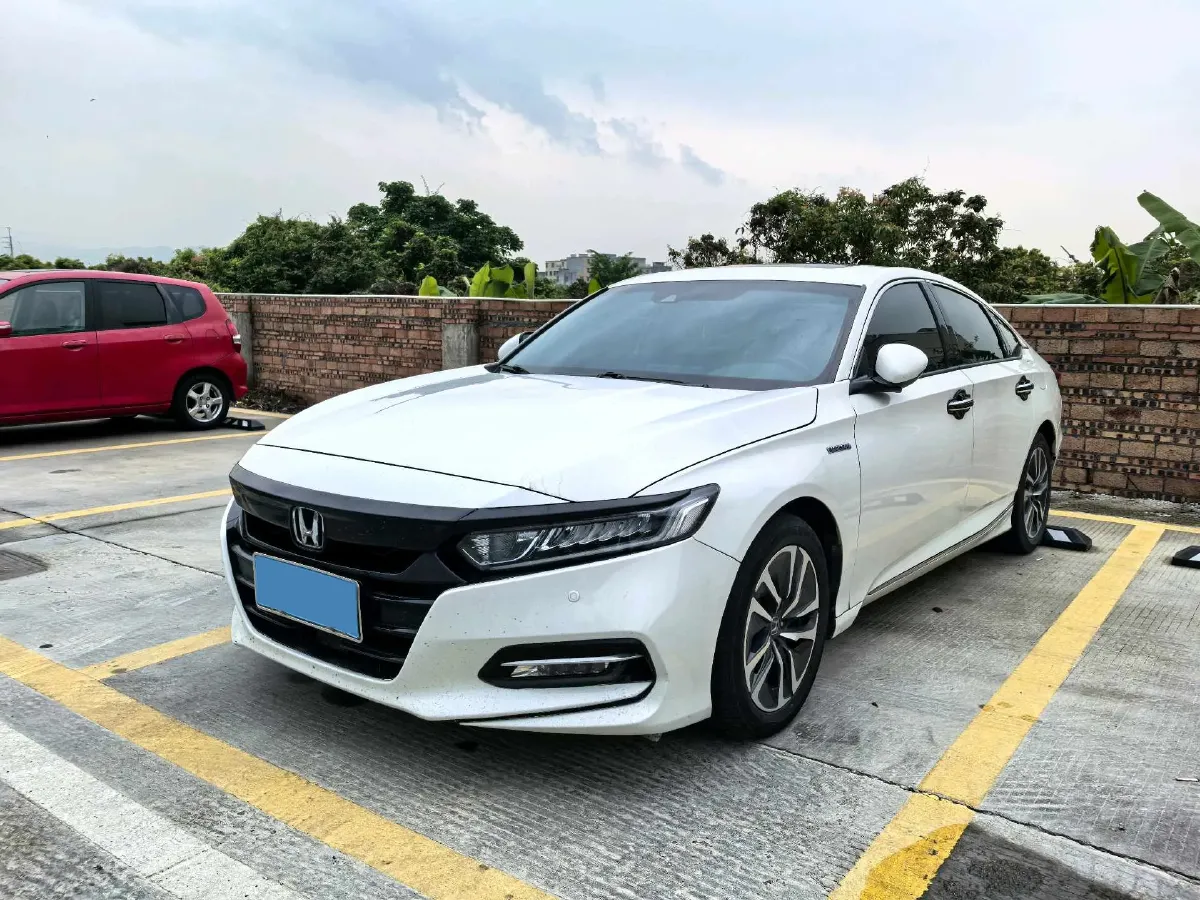 2018 Honda Accord 2.0L 146HP L4 E-CVT Hybrid,autocango,china used car exporter,china ev exporter,chinese used car exporter,chinese used ev exporter