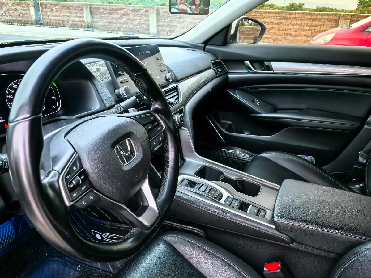 2018 Honda Accord 2.0L 146HP L4 E-CVT Hybrid,autocango,china used car exporter,china ev exporter,chinese used car exporter,chinese used ev exporter