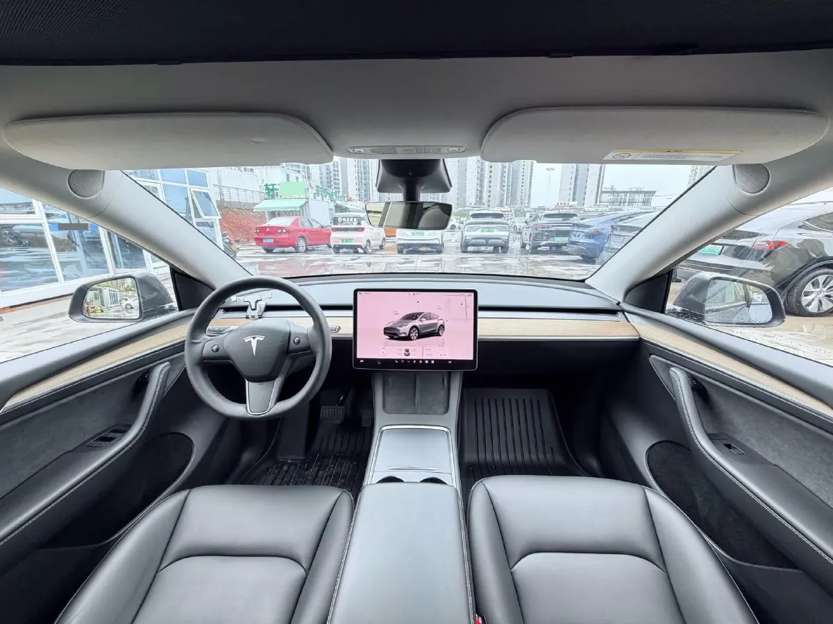 2022 Tesla Model Y BEV 60KWH,autocango,china used car exporter,china ev exporter,chinese used car exporter,chinese used ev exporter