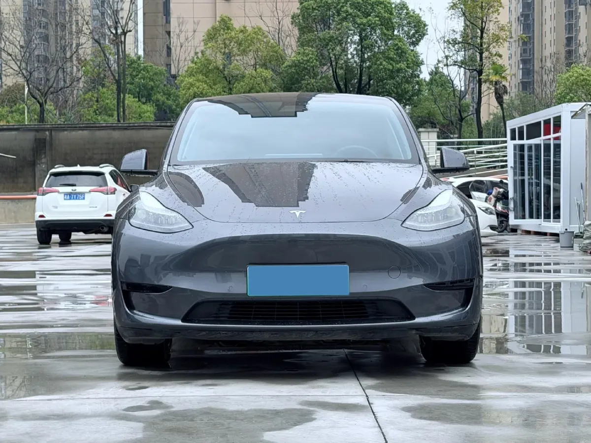 2022 Tesla Model Y BEV 60KWH,autocango,china used car exporter,china ev exporter,chinese used car exporter,chinese used ev exporter