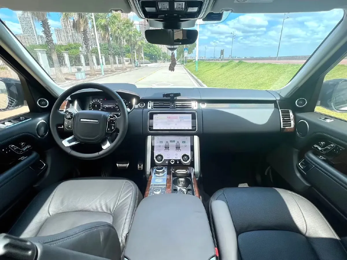 2022 Land Rover Range Rover 3.0T 400HP L6 8AT,autocango,china used car exporter,china ev exporter,chinese used car exporter,chinese used ev exporter