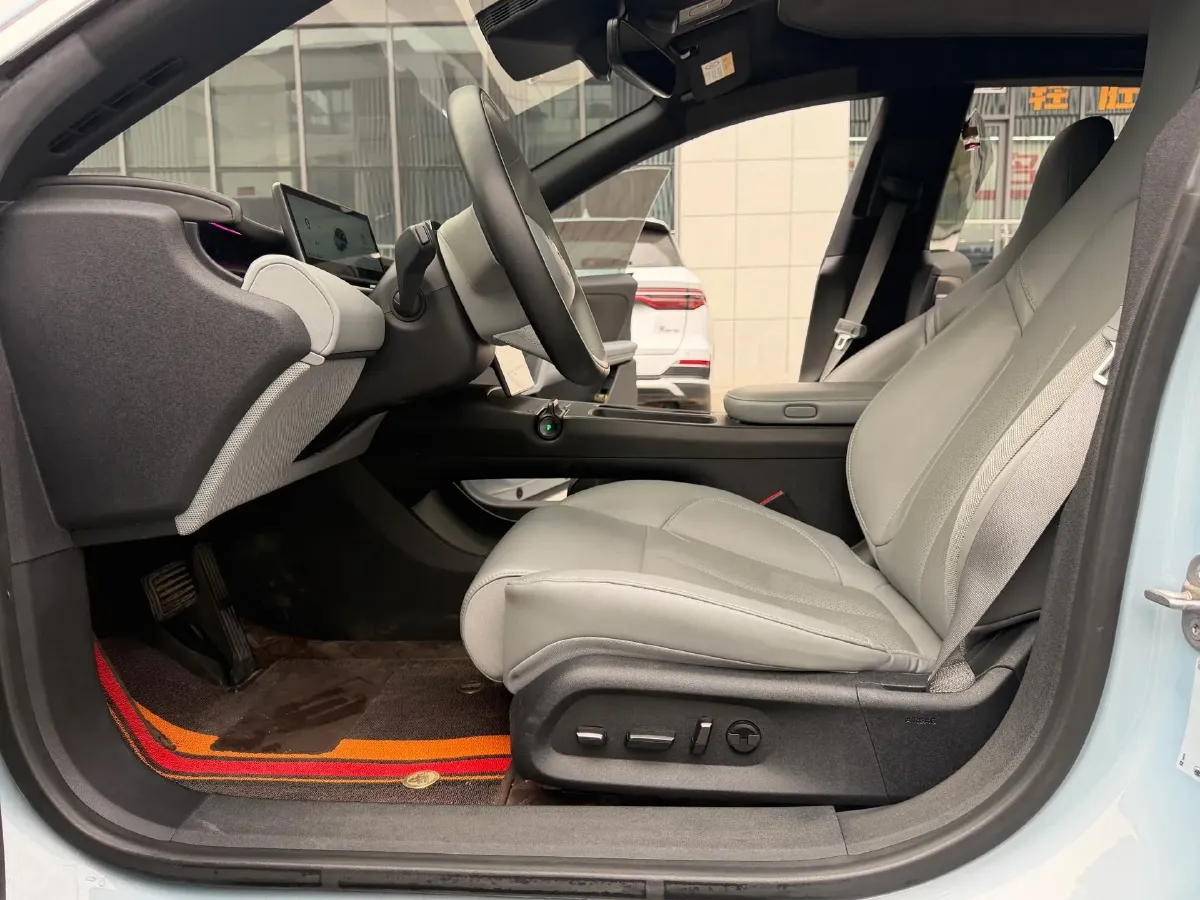 2022 JunTian HeiWuShi Youth 2.0T 203HP L4 6AT,autocango,china used car exporter,china ev exporter,chinese used car exporter,chinese used ev exporter