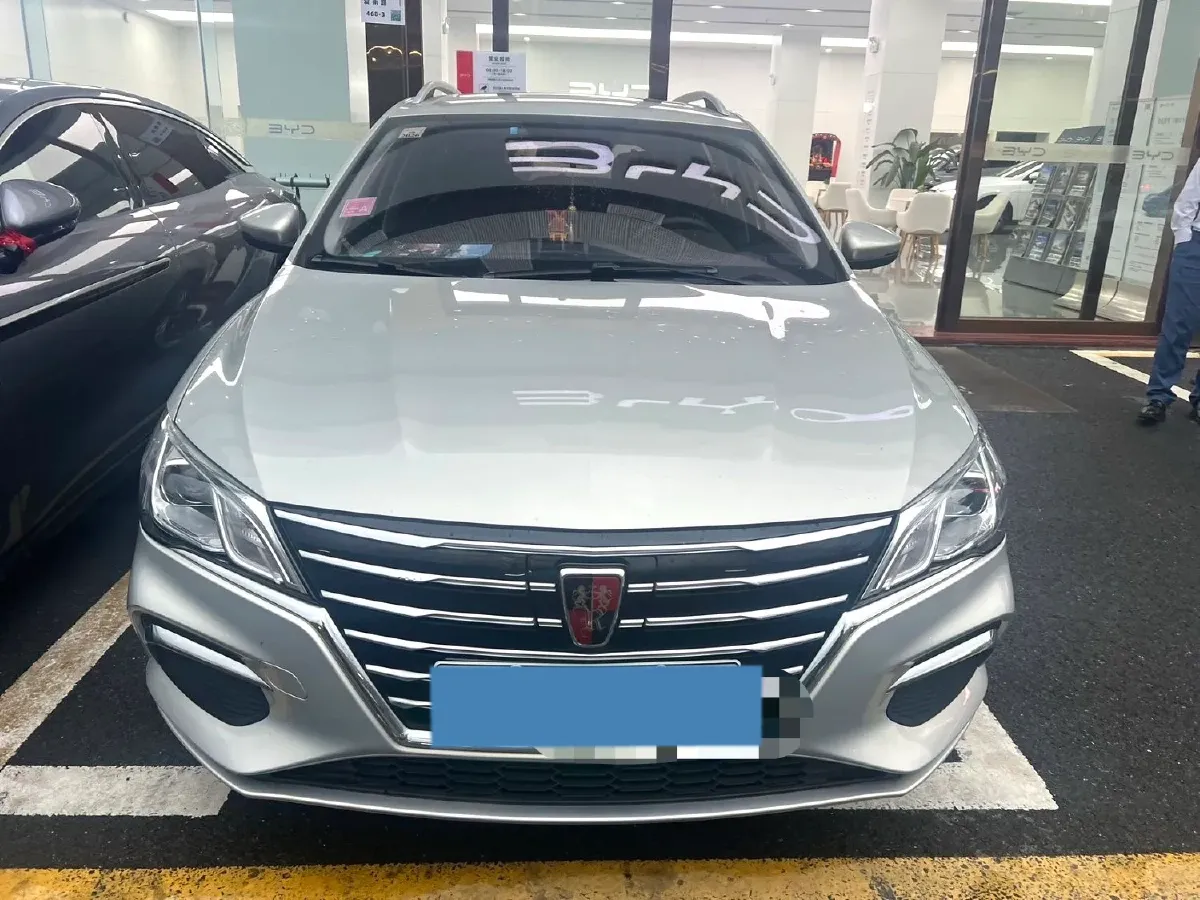 2018 Roewe Ei5 BEV 35KWH,autocango,china used car exporter,china ev exporter,chinese used car exporter,chinese used ev exporter