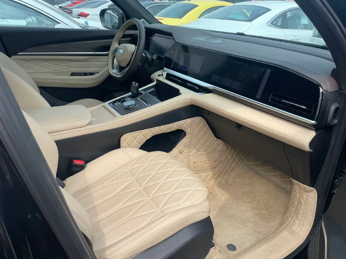 2025 Geely Monjaro 2.0T 238HP L4 8AT,autocango,china used car exporter,china ev exporter,chinese used car exporter,chinese used ev exporter