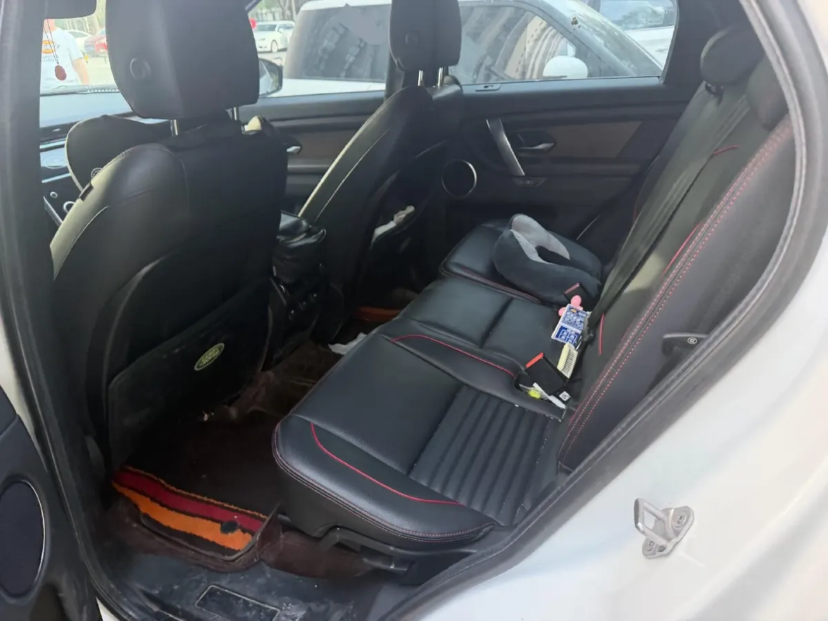 2021 Land Rover Discovery Sport 2.0T 249HP L4 9AT,autocango,china used car exporter,china ev exporter,chinese used car exporter,chinese used ev exporter