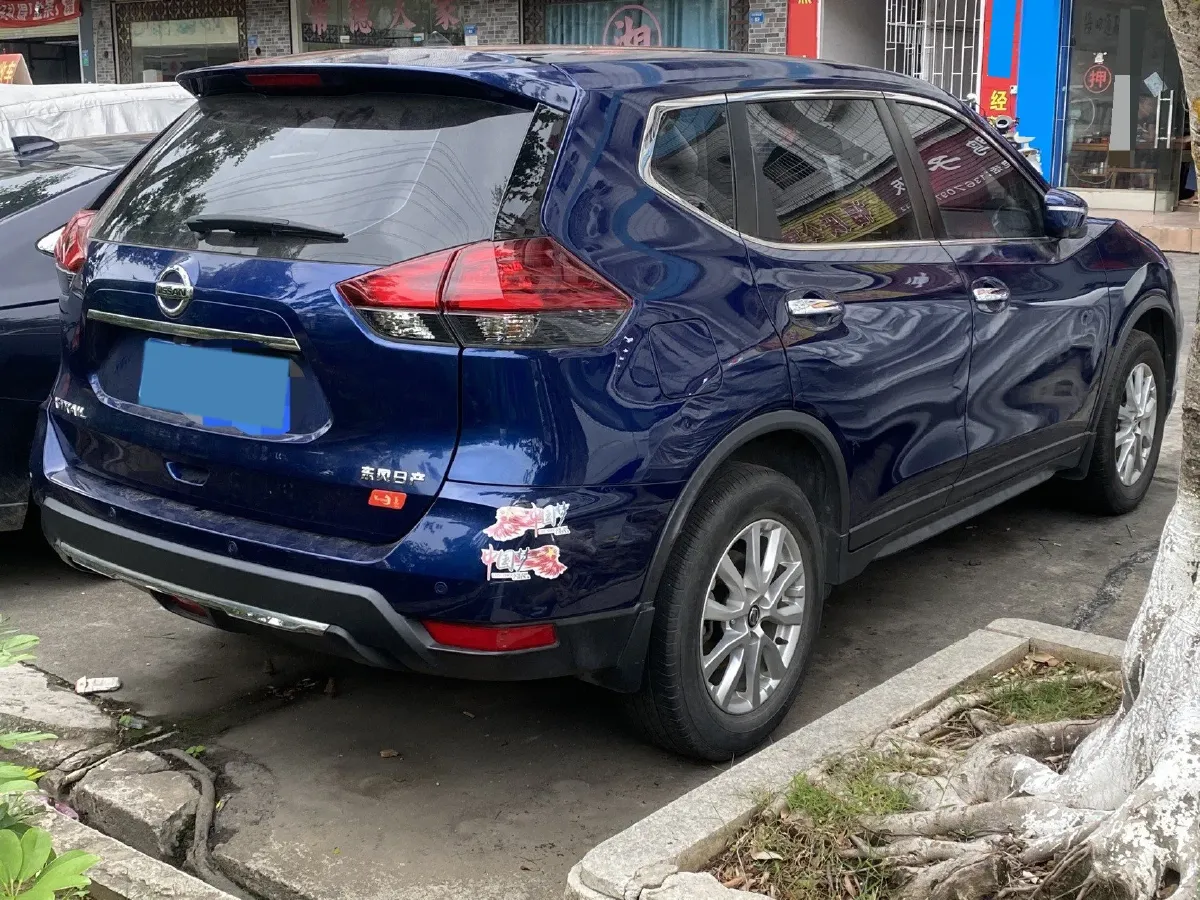 2020 Nissan X-Trail 2.0L 154HP L4 CVT,autocango,china used car exporter,china ev exporter,chinese used car exporter,chinese used ev exporter