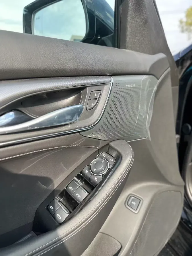 2024 Cadillac CT5 2.0T 237HP L4 10AT,autocango,china used car exporter,china ev exporter,chinese used car exporter,chinese used ev exporter