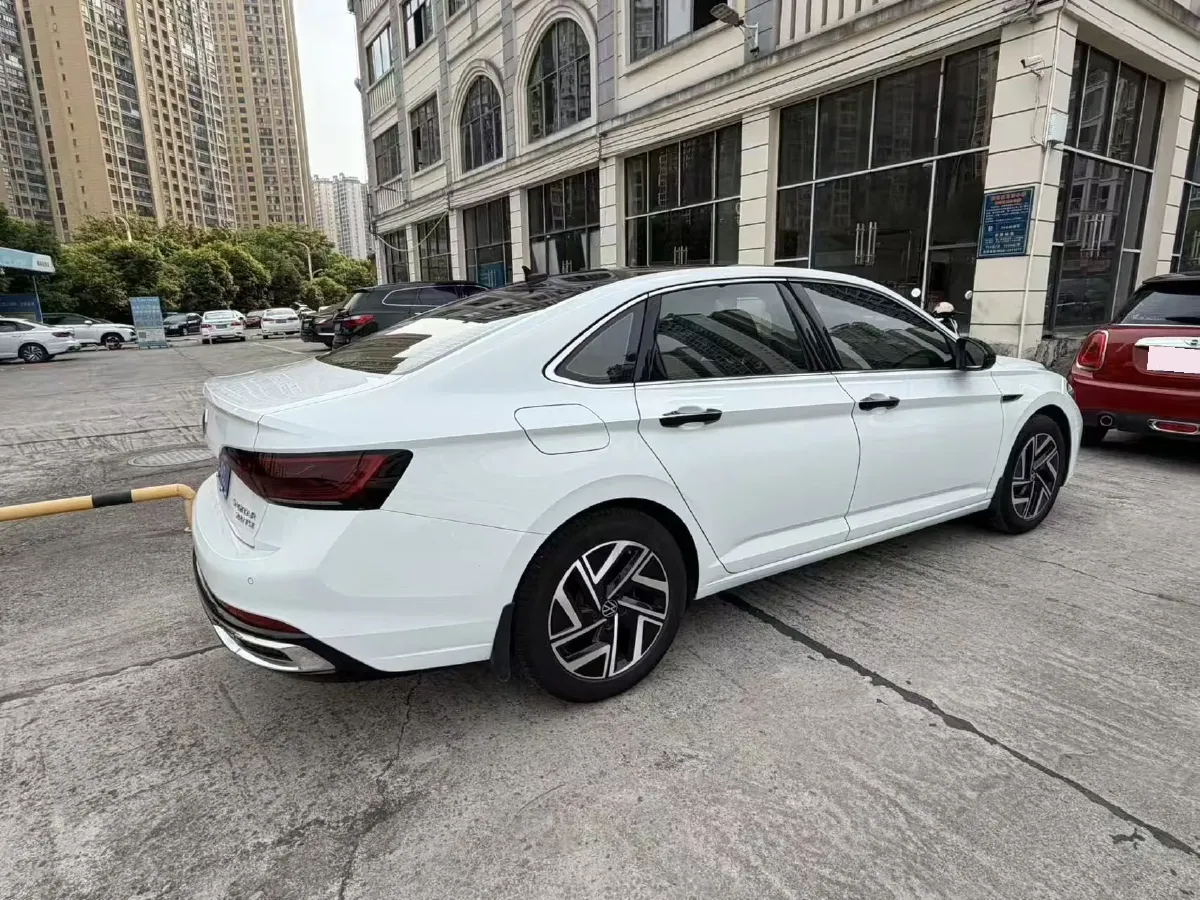 2023 Volkswagen Sagitar 1.5T 160HP L4 7DCT,autocango,china used car exporter,china ev exporter,chinese used car exporter,chinese used ev exporter