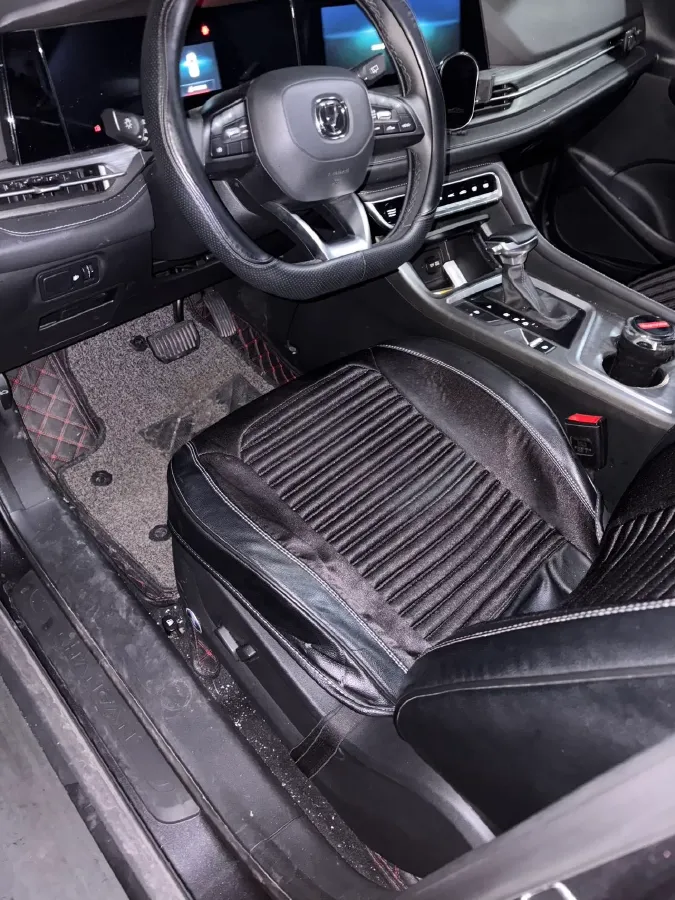 2021 ChangAn CS55 Plus 1.5T 180HP L4 7DCT,autocango,china used car exporter,china ev exporter,chinese used car exporter,chinese used ev exporter