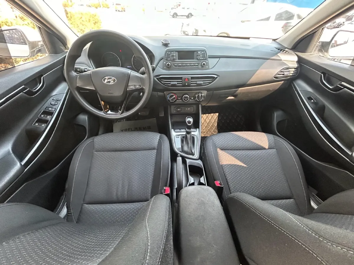 2020 Hyundai Celesta 1.6L 123HP L4 6AT,autocango,china used car exporter,china ev exporter,chinese used car exporter,chinese used ev exporter