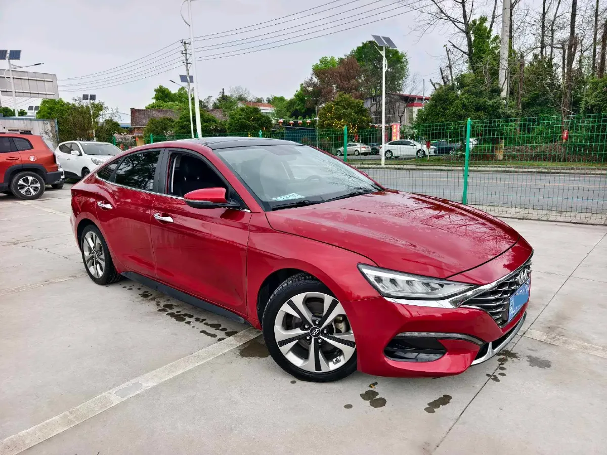 2019 Hyundai La Festa 1.6T 204HP L4 7DCT,autocango,china used car exporter,china ev exporter,chinese used car exporter,chinese used ev exporter