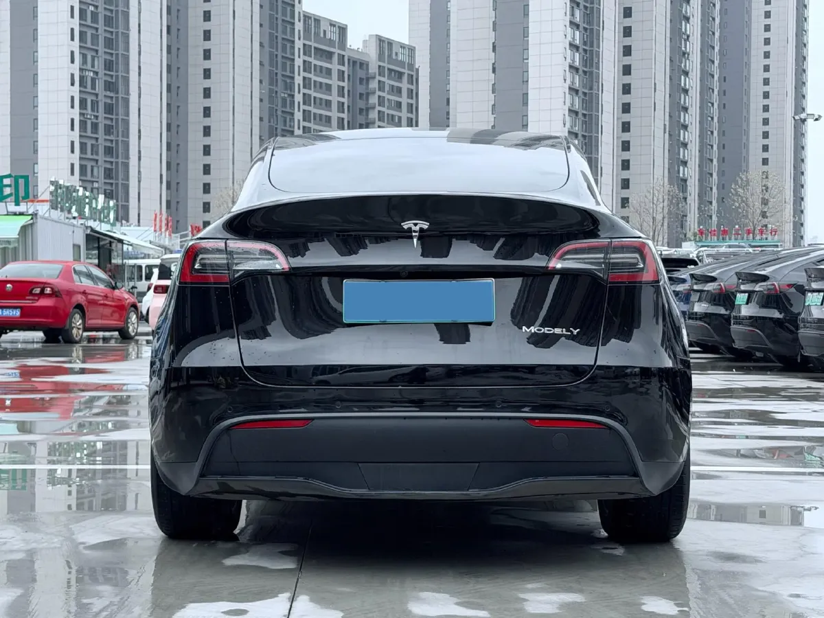 2022 Tesla Model Y BEV 60KWH,autocango,china used car exporter,china ev exporter,chinese used car exporter,chinese used ev exporter