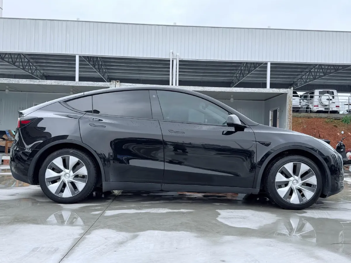 2022 Tesla Model Y BEV 60KWH,autocango,china used car exporter,china ev exporter,chinese used car exporter,chinese used ev exporter