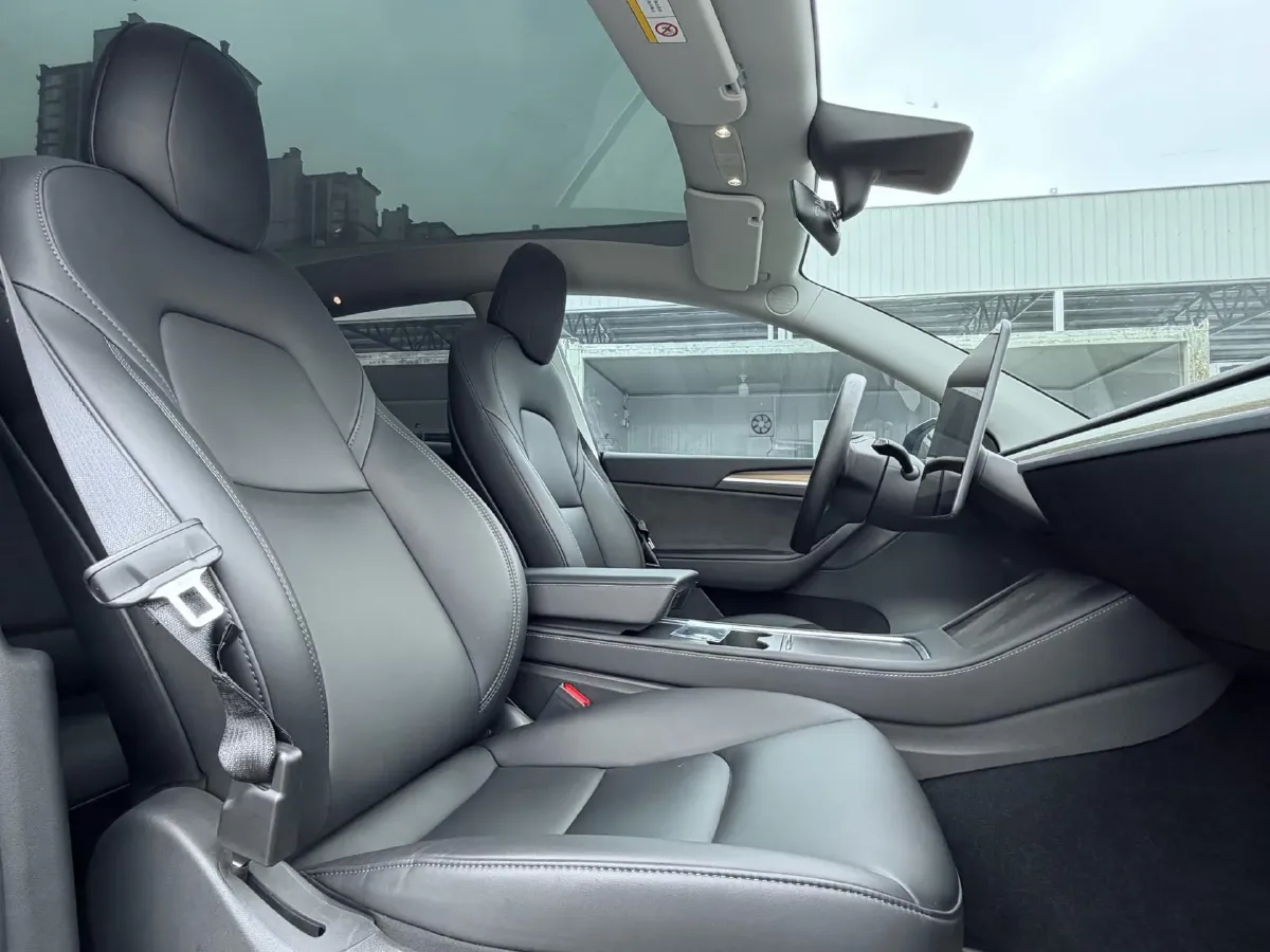 2022 Tesla Model Y BEV 60KWH,autocango,china used car exporter,china ev exporter,chinese used car exporter,chinese used ev exporter