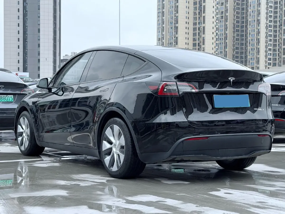 2022 Tesla Model Y BEV 60KWH,autocango,china used car exporter,china ev exporter,chinese used car exporter,chinese used ev exporter