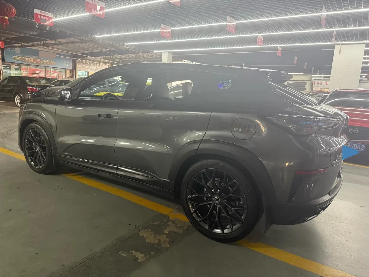 2022 ChangAn UNI-T 2.0T 233HP L4 8AT,autocango,china used car exporter,china ev exporter,chinese used car exporter,chinese used ev exporter