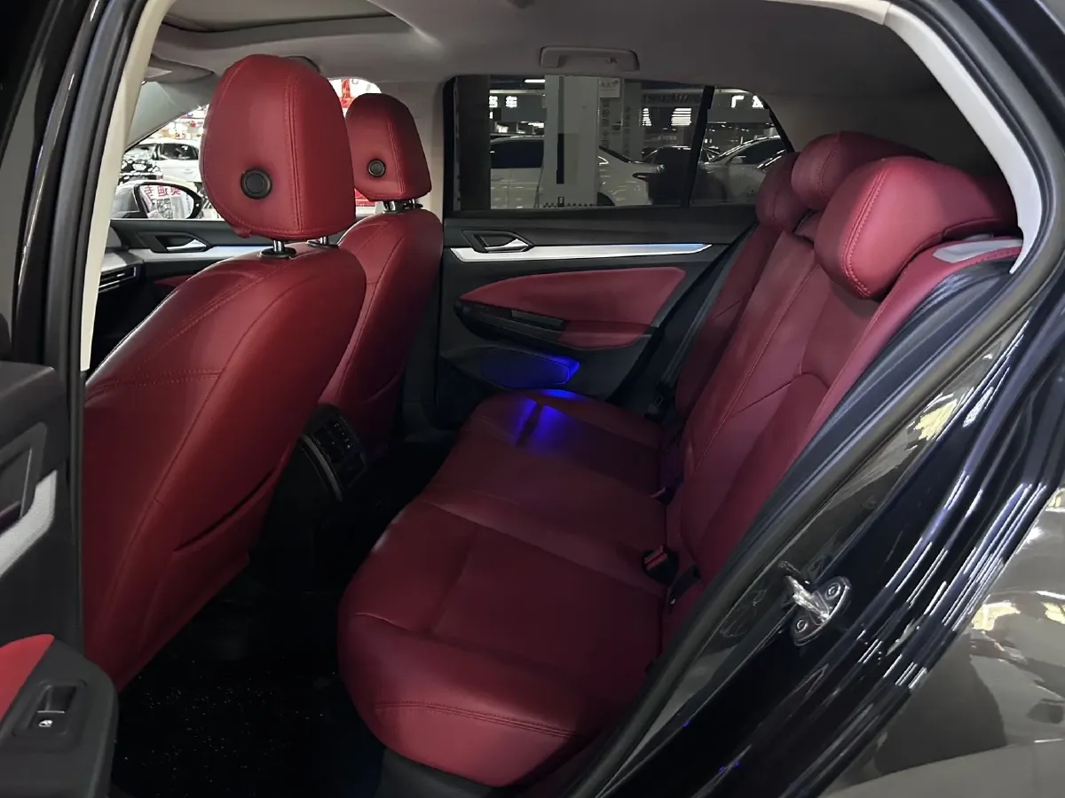 2021 Volkswagen Golf 1.4T 150HP L4 7DCT,autocango,china used car exporter,china ev exporter,chinese used car exporter,chinese used ev exporter