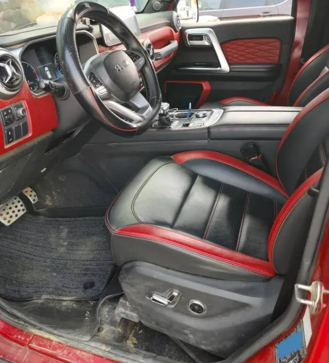 2021 Beijing BJ40 2.0T 163HP L4 8AT,autocango,china used car exporter,china ev exporter,chinese used car exporter,chinese used ev exporter