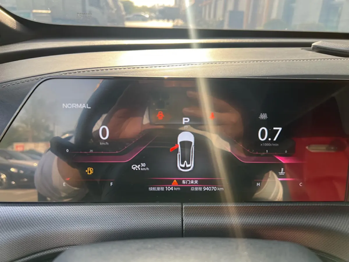 2020 ChangAn UNI-T 1.5T 180HP L4 7DCT,autocango,china used car exporter,china ev exporter,chinese used car exporter,chinese used ev exporter