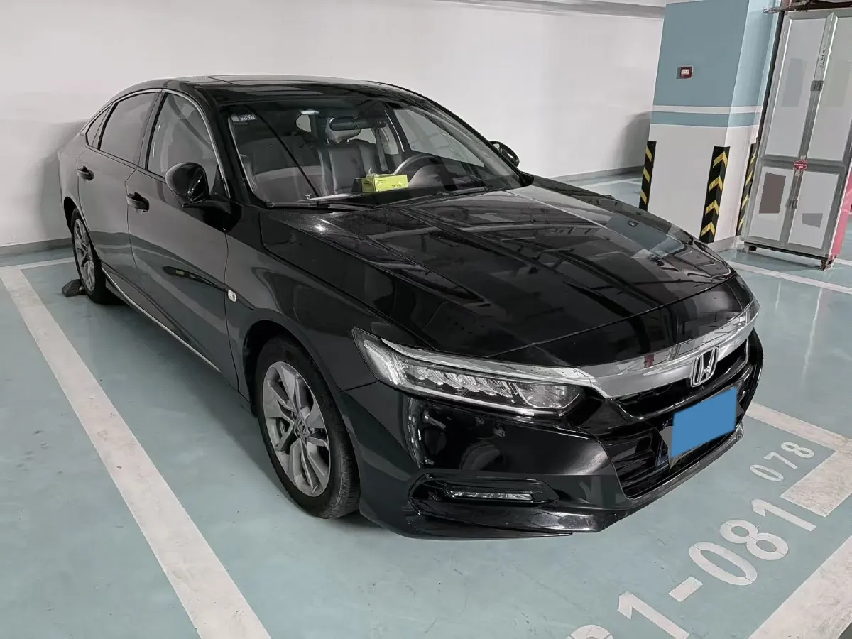 2018 Honda Accord 1.5T 177HP L4 CVT,autocango,china used car exporter,china ev exporter,chinese used car exporter,chinese used ev exporter