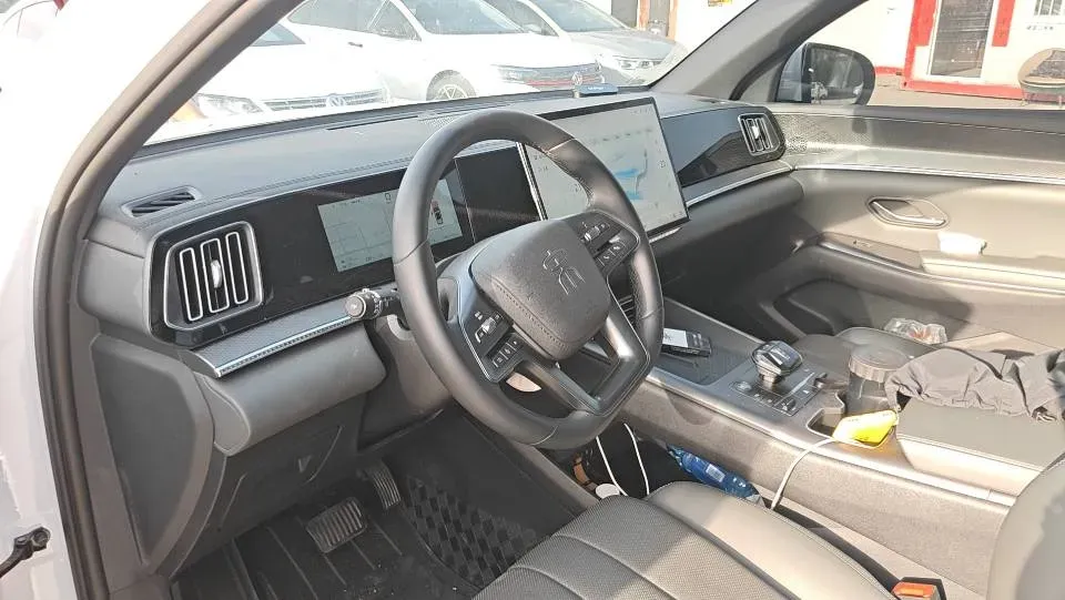 2025 BYD Song Pro 1.5L 101HP L4 E-CVT PHEV 18.3KWH,autocango,china used car exporter,china ev exporter,chinese used car exporter,chinese used ev exporter