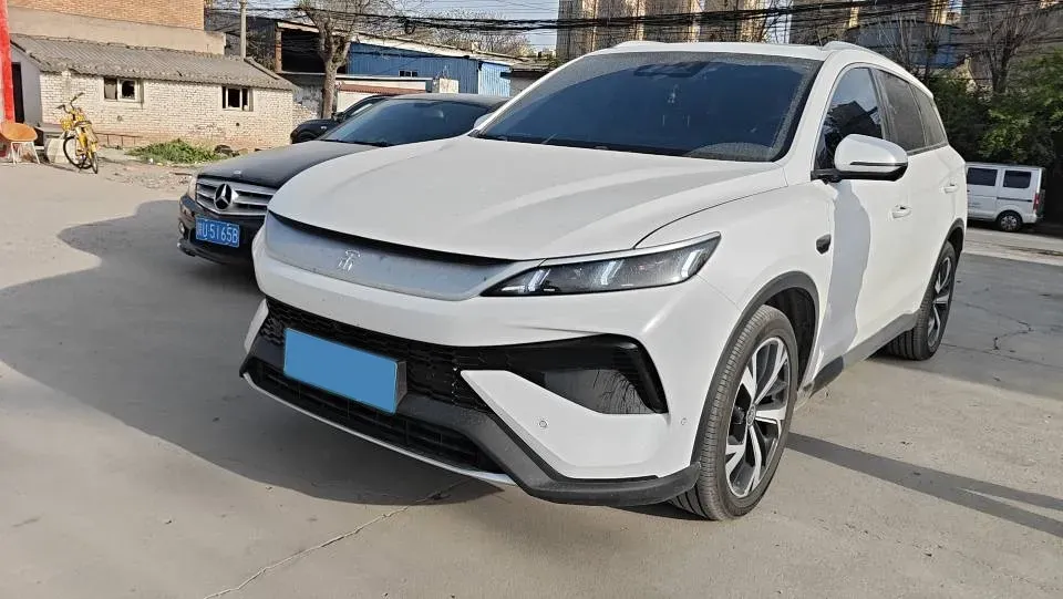 2025 BYD Song Pro 1.5L 101HP L4 E-CVT PHEV 18.3KWH,autocango,china used car exporter,china ev exporter,chinese used car exporter,chinese used ev exporter