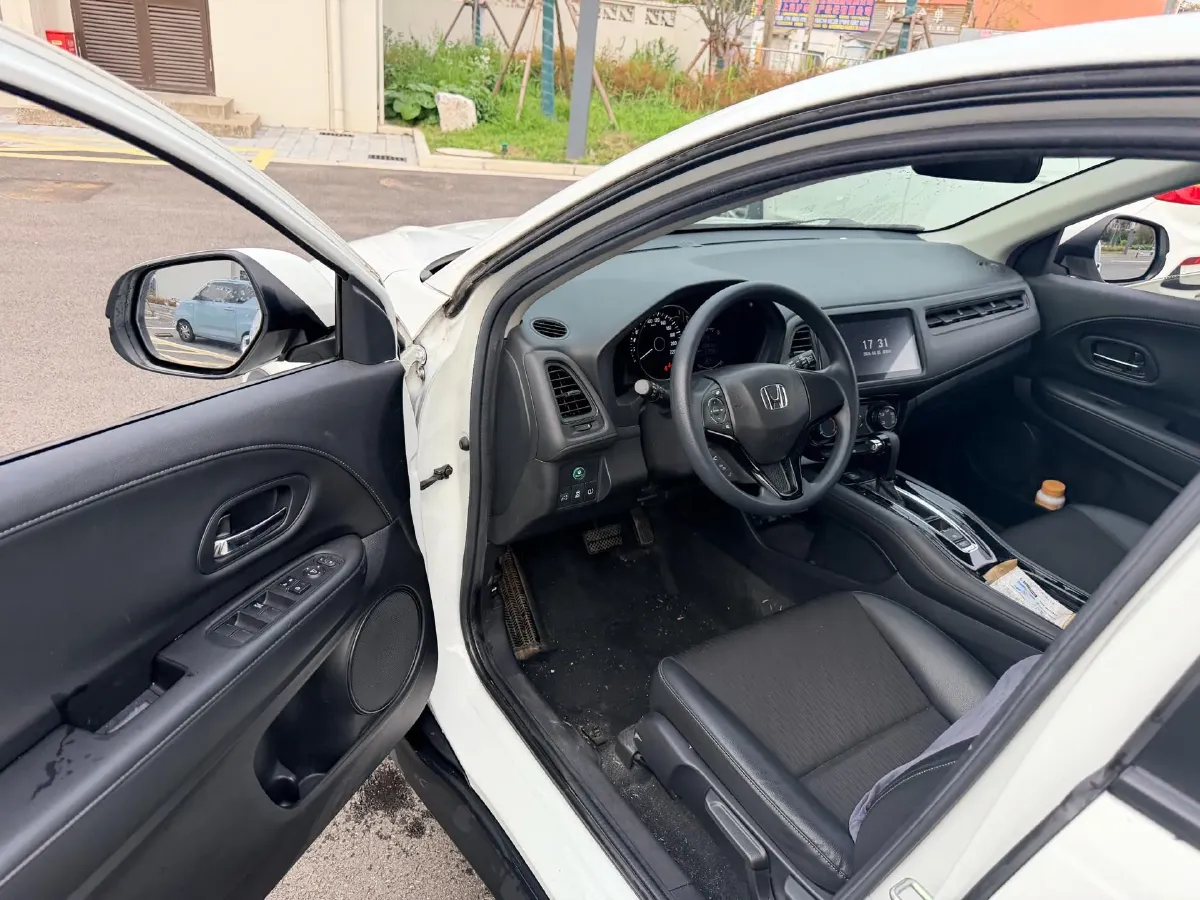 2020 Honda Vezel 1.5L 131HP L4 CVT,autocango,china used car exporter,china ev exporter,chinese used car exporter,chinese used ev exporter