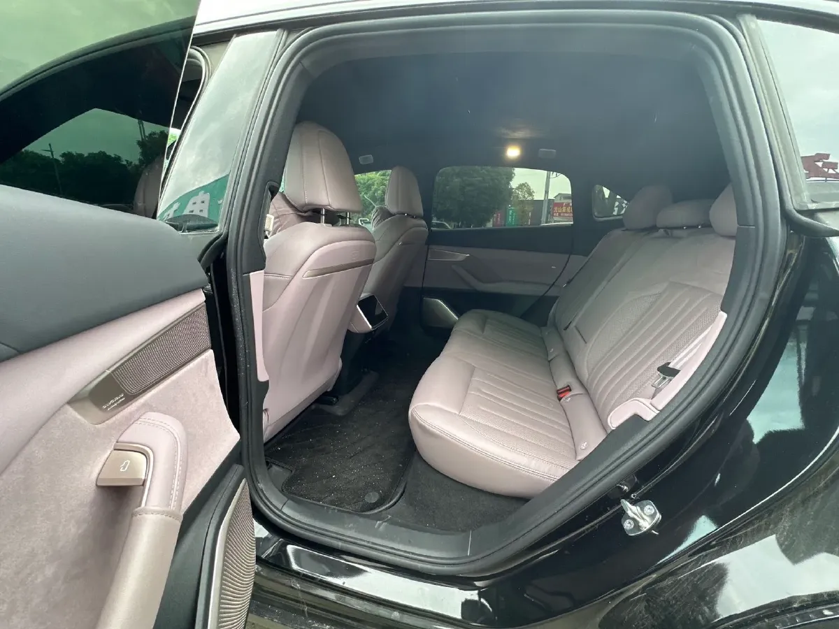 2024 ONVO L60 BEV 60KWH,autocango,china used car exporter,china ev exporter,chinese used car exporter,chinese used ev exporter