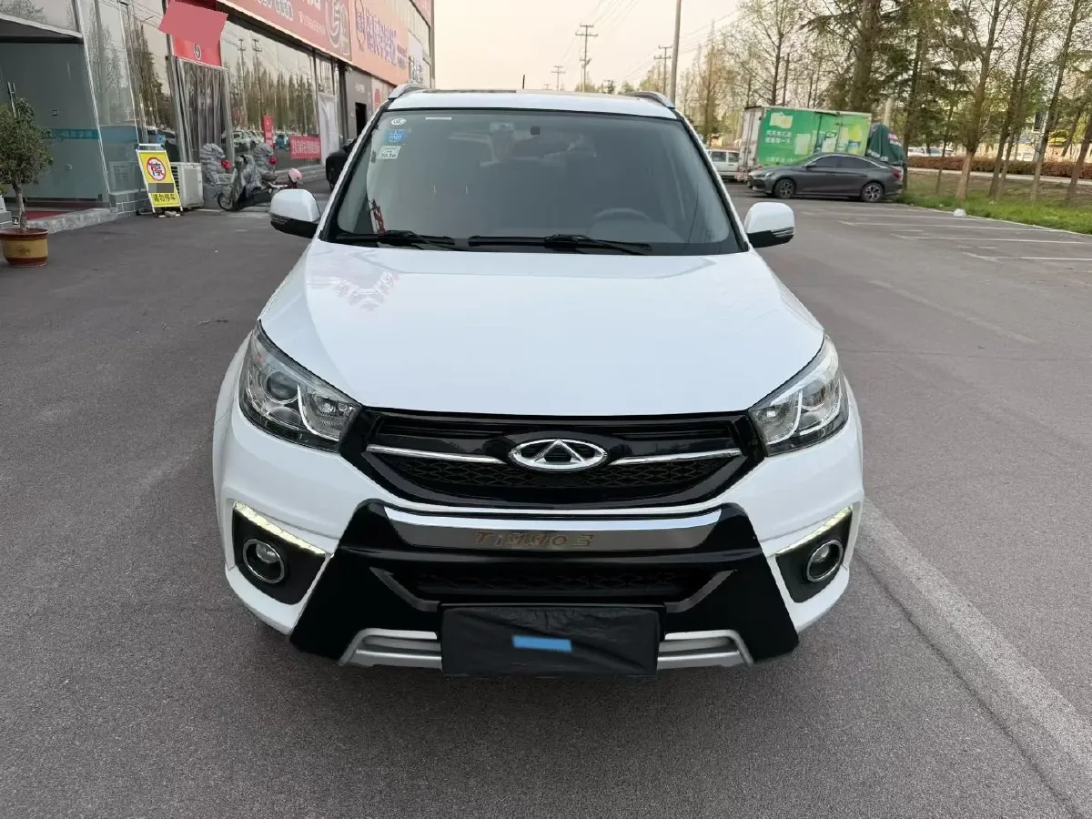 2016 Chery Tiggo 3 1.6L 126HP L4 5MT,autocango,china used car exporter,china ev exporter,chinese used car exporter,chinese used ev exporter