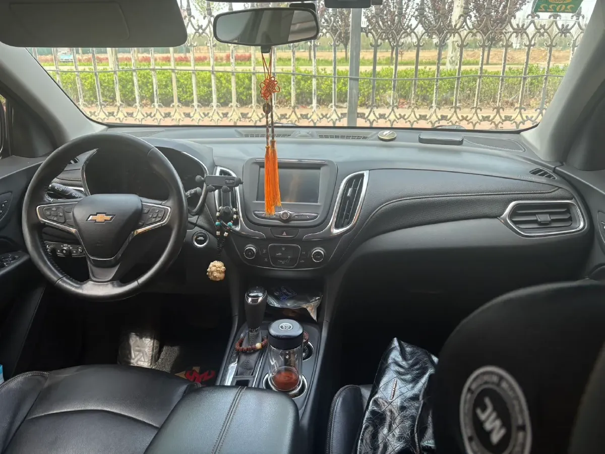 2019 Chevrolet Equinox 1.5T 169HP L4 6AT,autocango,china used car exporter,china ev exporter,chinese used car exporter,chinese used ev exporter