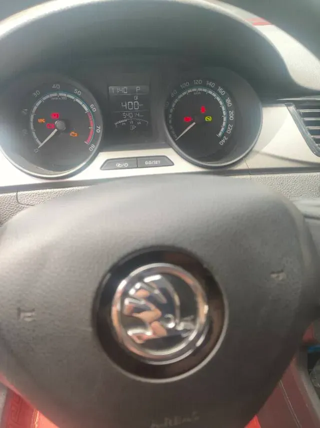 2020 Skoda Rapid Spaceback 1.5L 112HP L4 6AT,autocango,china used car exporter,china ev exporter,chinese used car exporter,chinese used ev exporter