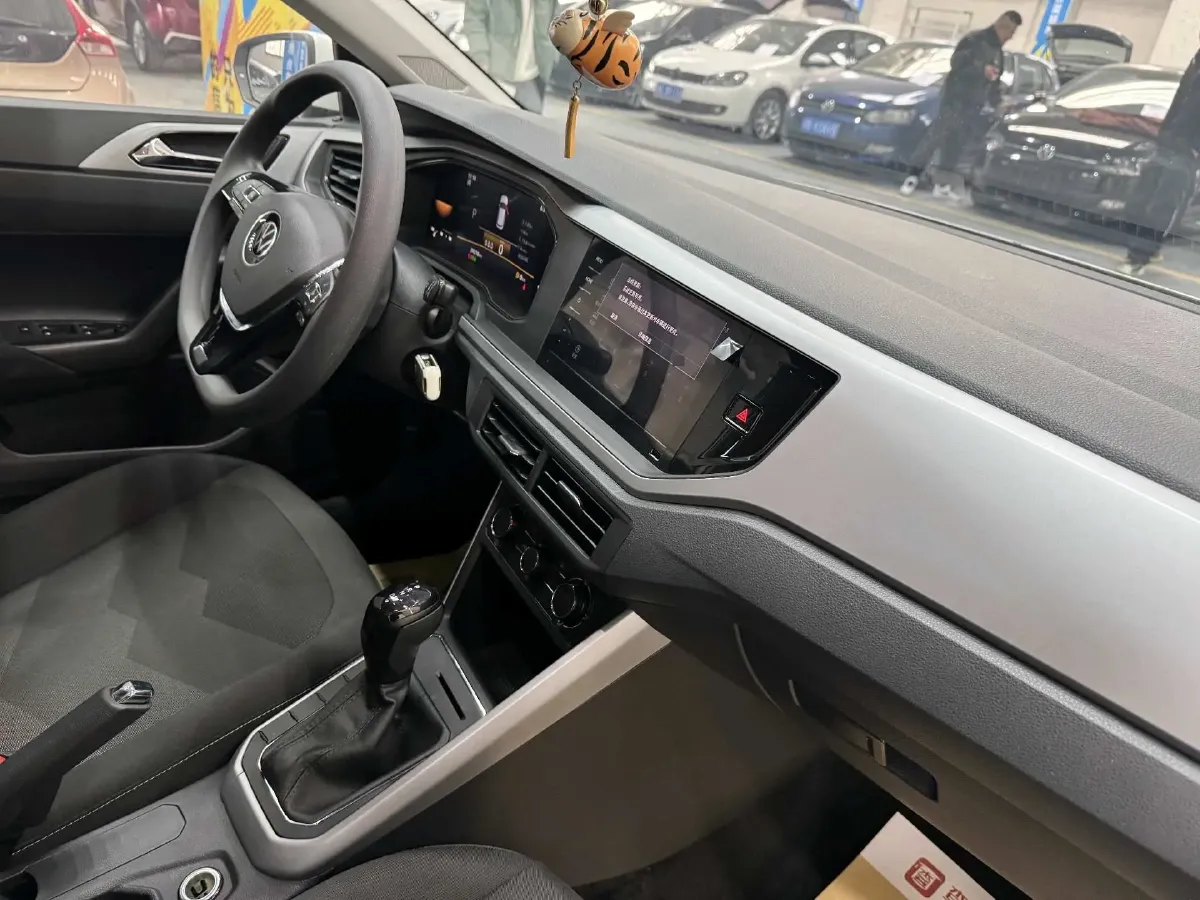 2023 Volkswagen Polo 1.5L 113HP L4 6AT,autocango,china used car exporter,china ev exporter,chinese used car exporter,chinese used ev exporter
