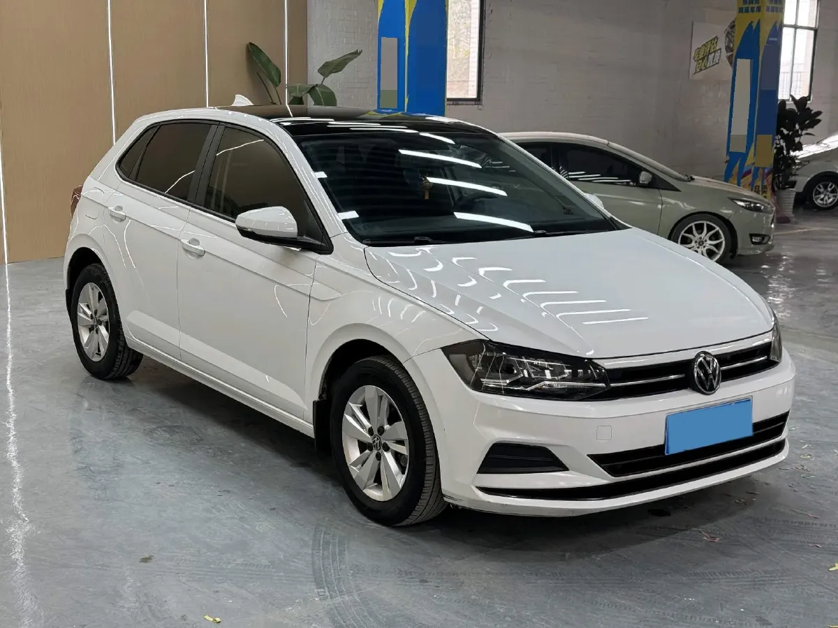 2023 Volkswagen Polo 1.5L 113HP L4 6AT,autocango,china used car exporter,china ev exporter,chinese used car exporter,chinese used ev exporter