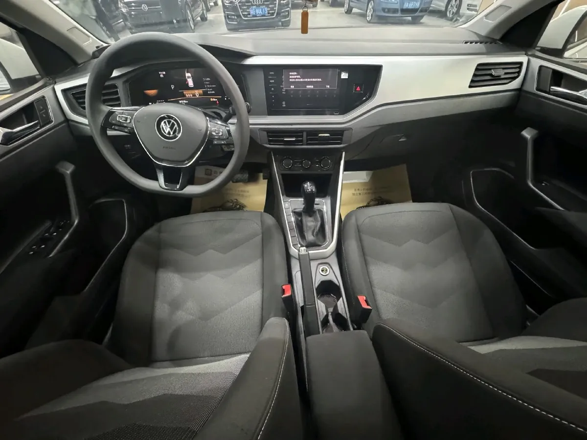 2023 Volkswagen Polo 1.5L 113HP L4 6AT,autocango,china used car exporter,china ev exporter,chinese used car exporter,chinese used ev exporter