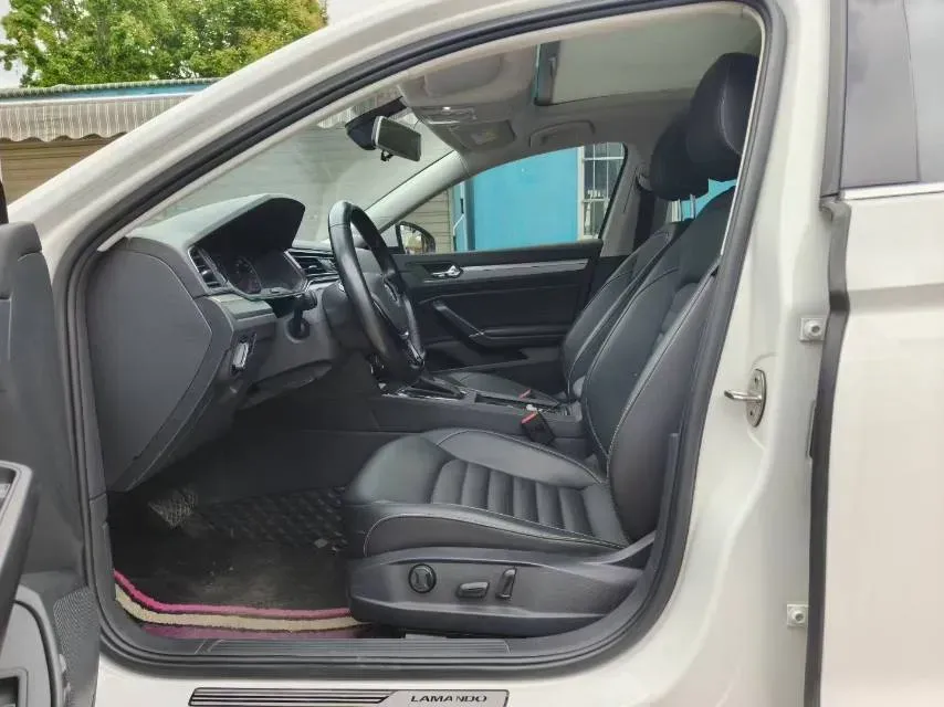 2019 Volkswagen Passat 1.4T 150HP L4 7DCT,autocango,china used car exporter,china ev exporter,chinese used car exporter,chinese used ev exporter