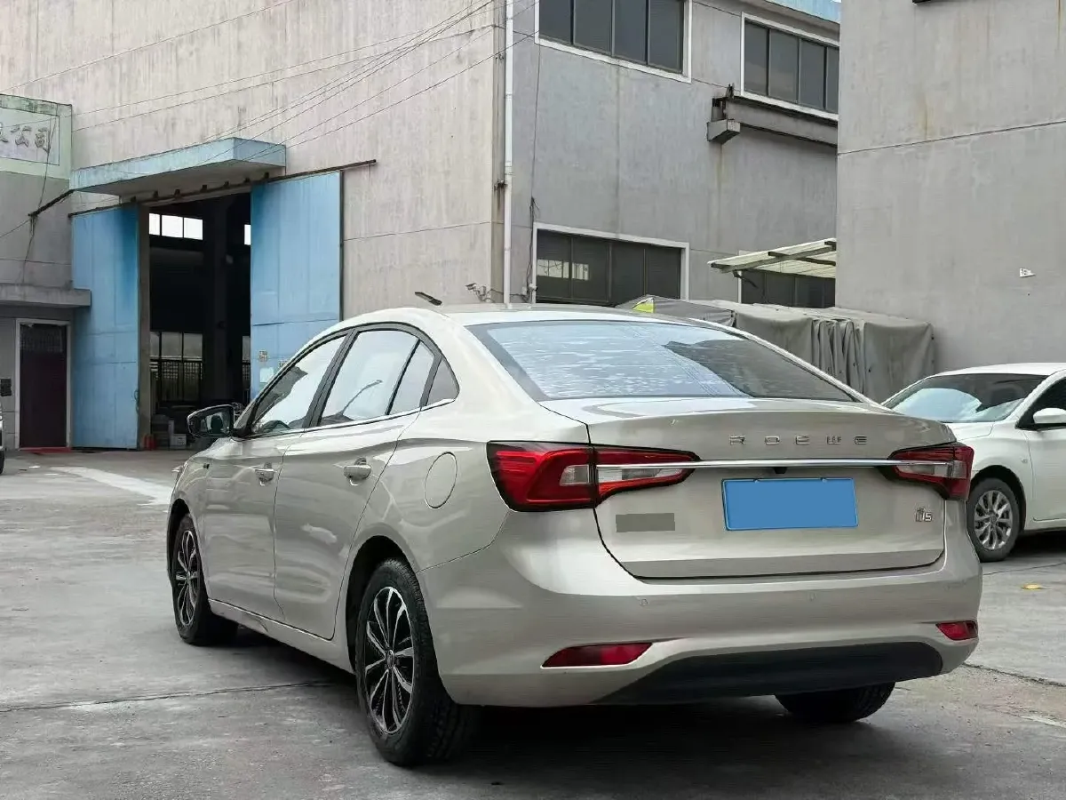 2019 Roewe i5 1.5L 120HP L4 CVT,autocango,china used car exporter,china ev exporter,chinese used car exporter,chinese used ev exporter