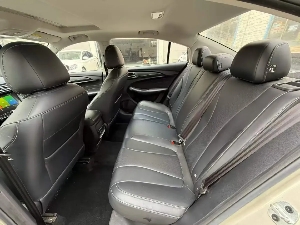 2019 Roewe i5 1.5L 120HP L4 CVT,autocango,china used car exporter,china ev exporter,chinese used car exporter,chinese used ev exporter