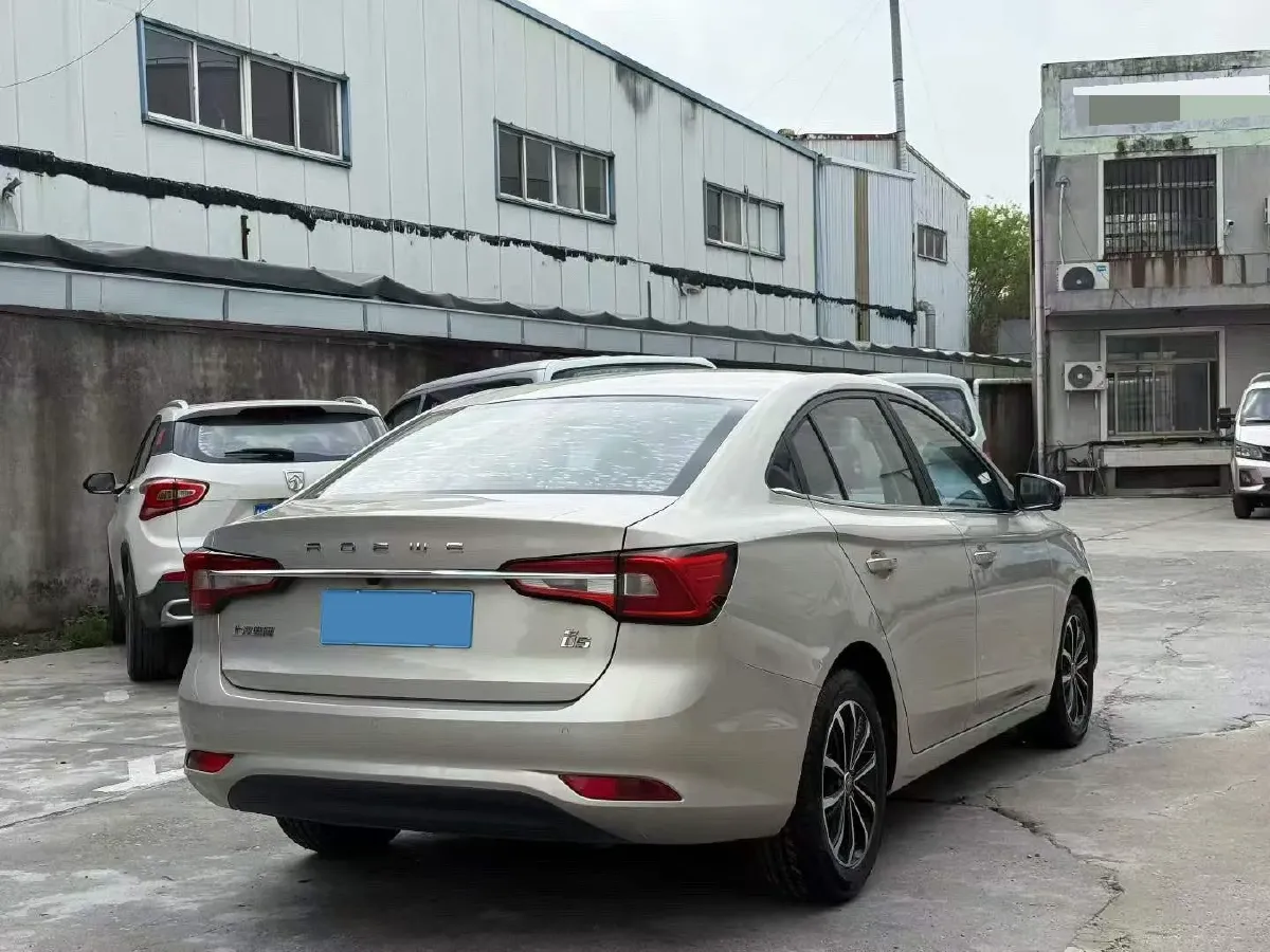 2019 Roewe i5 1.5L 120HP L4 CVT,autocango,china used car exporter,china ev exporter,chinese used car exporter,chinese used ev exporter