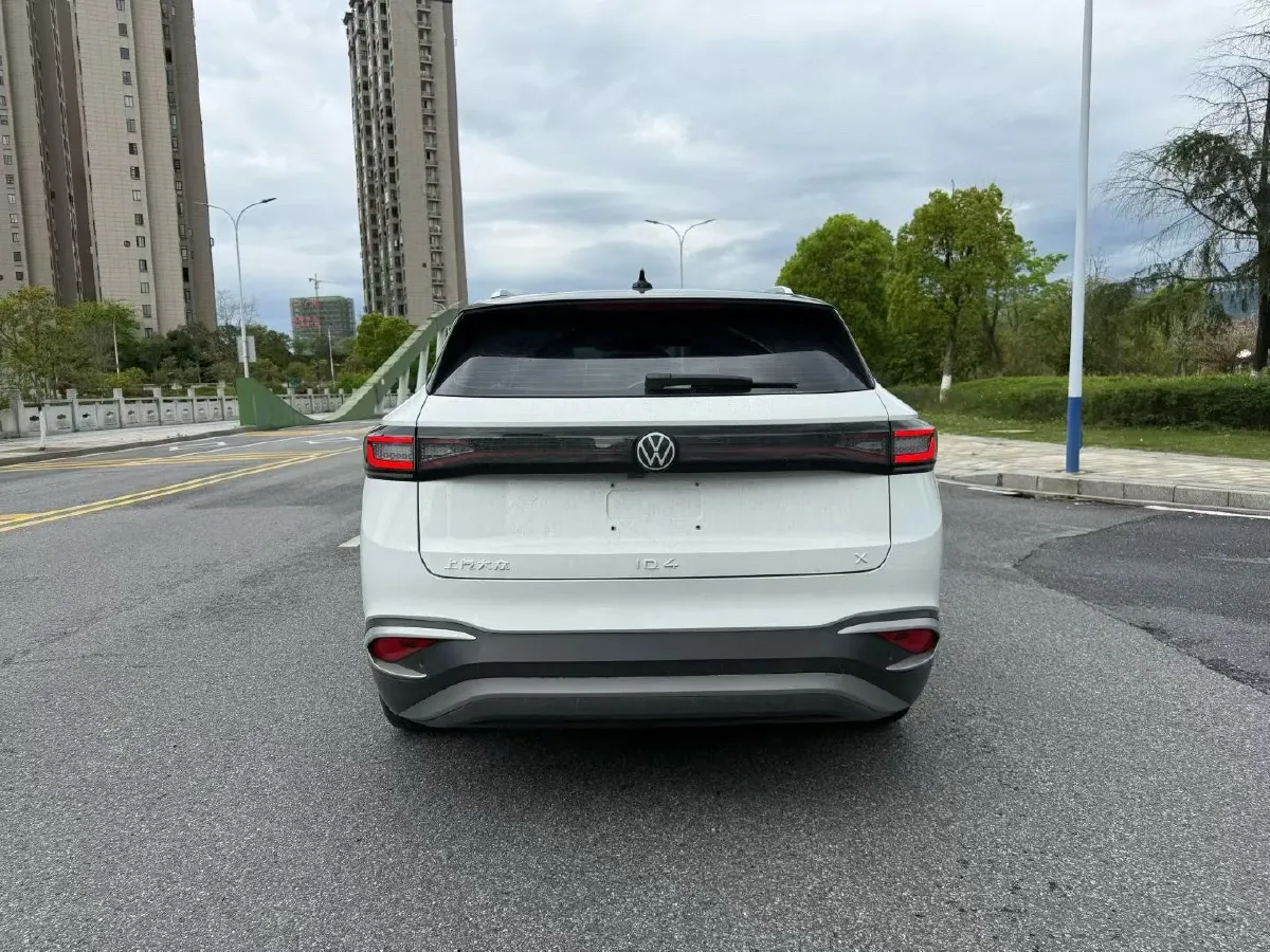 2024 Volkswagen ID.4 X BEV 52.8KWH,autocango,china used car exporter,china ev exporter,chinese used car exporter,chinese used ev exporter