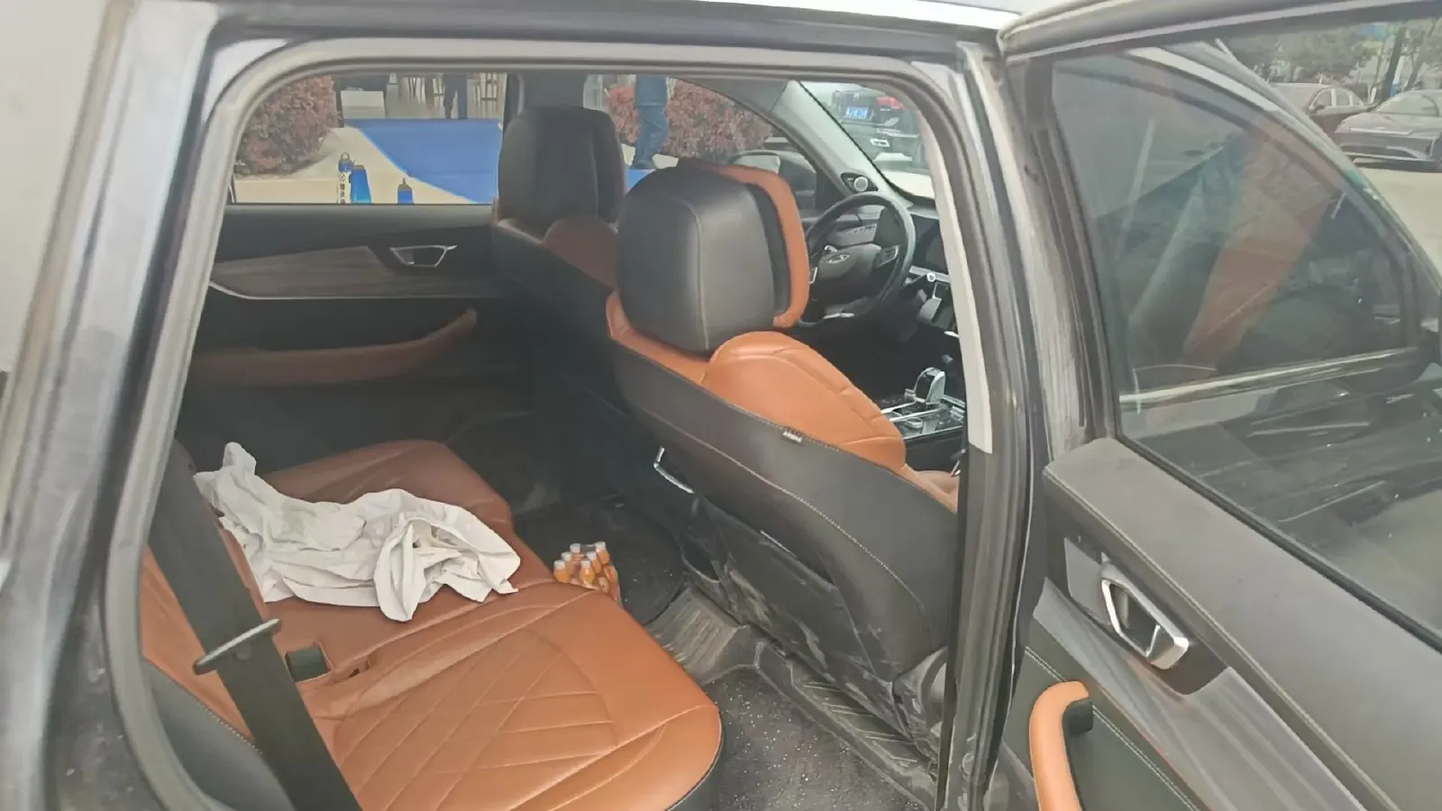 2021 Chery Tiggo 8 Plus 1.6T 197HP L4 7DCT,autocango,china used car exporter,china ev exporter,chinese used car exporter,chinese used ev exporter