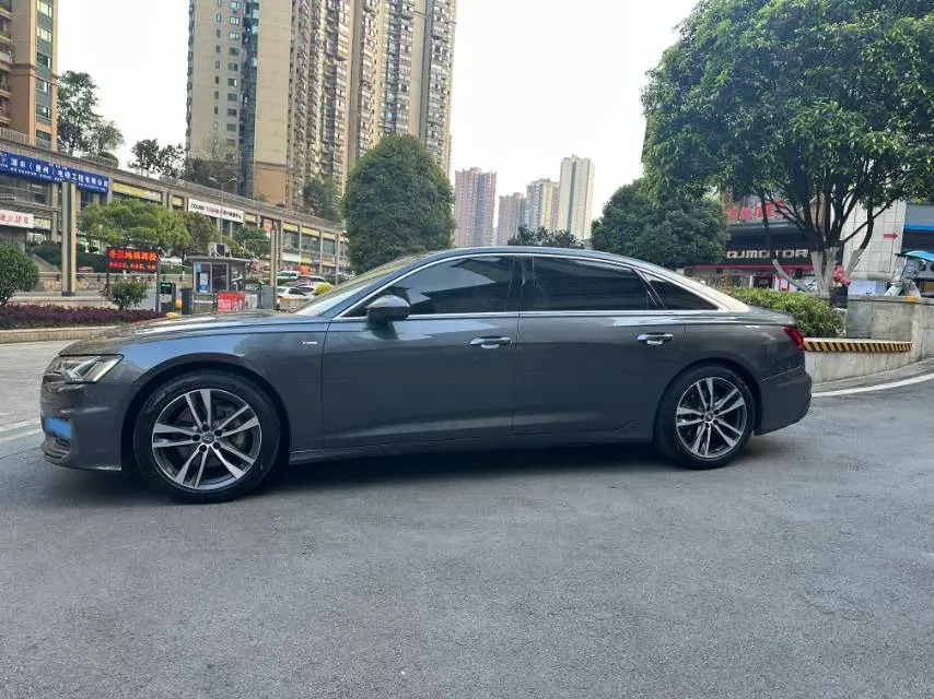 2019 Mercedes-Benz E Class 1.5T 184HP L4 9AT,autocango,china used car exporter,china ev exporter,chinese used car exporter,chinese used ev exporter