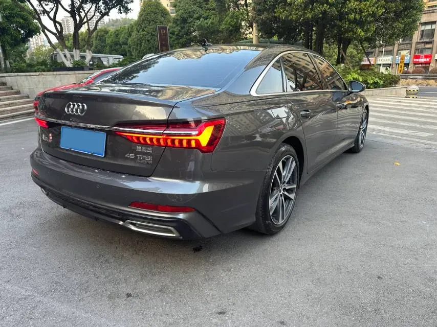 2019 Mercedes-Benz E Class 1.5T 184HP L4 9AT,autocango,china used car exporter,china ev exporter,chinese used car exporter,chinese used ev exporter