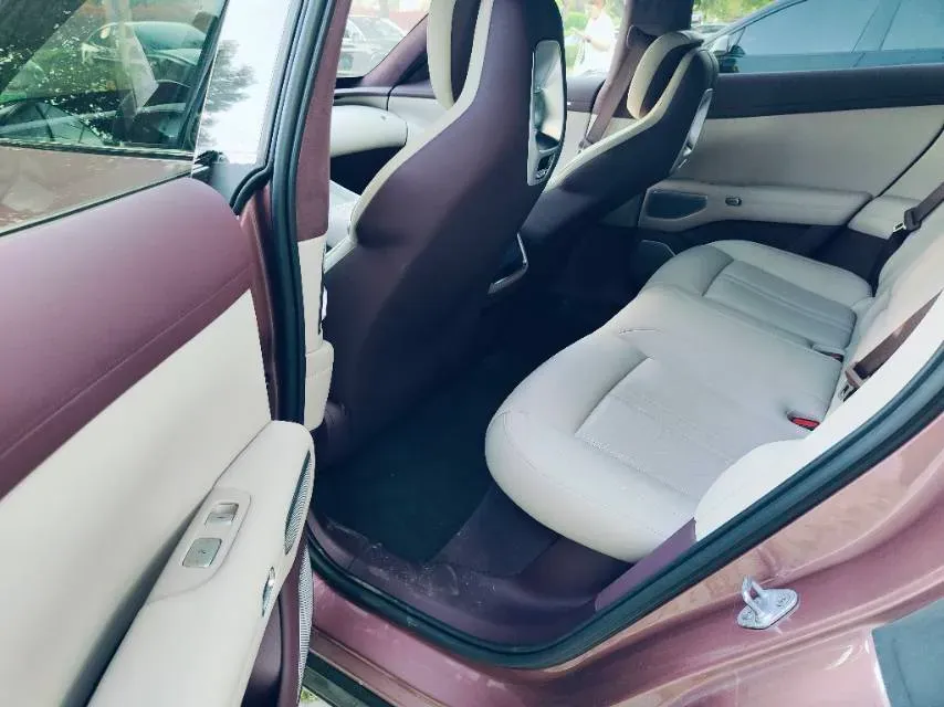 2025 MI YU7 BEV 101.7KWH,autocango,china used car exporter,china ev exporter,chinese used car exporter,chinese used ev exporter