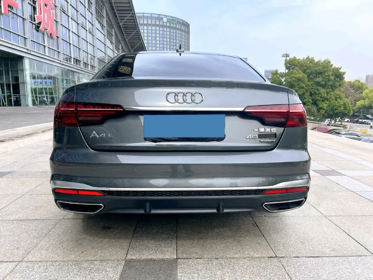 2020 Audi A4L 2.0T 190HP L4 7DCT,autocango,china used car exporter,china ev exporter,chinese used car exporter,chinese used ev exporter