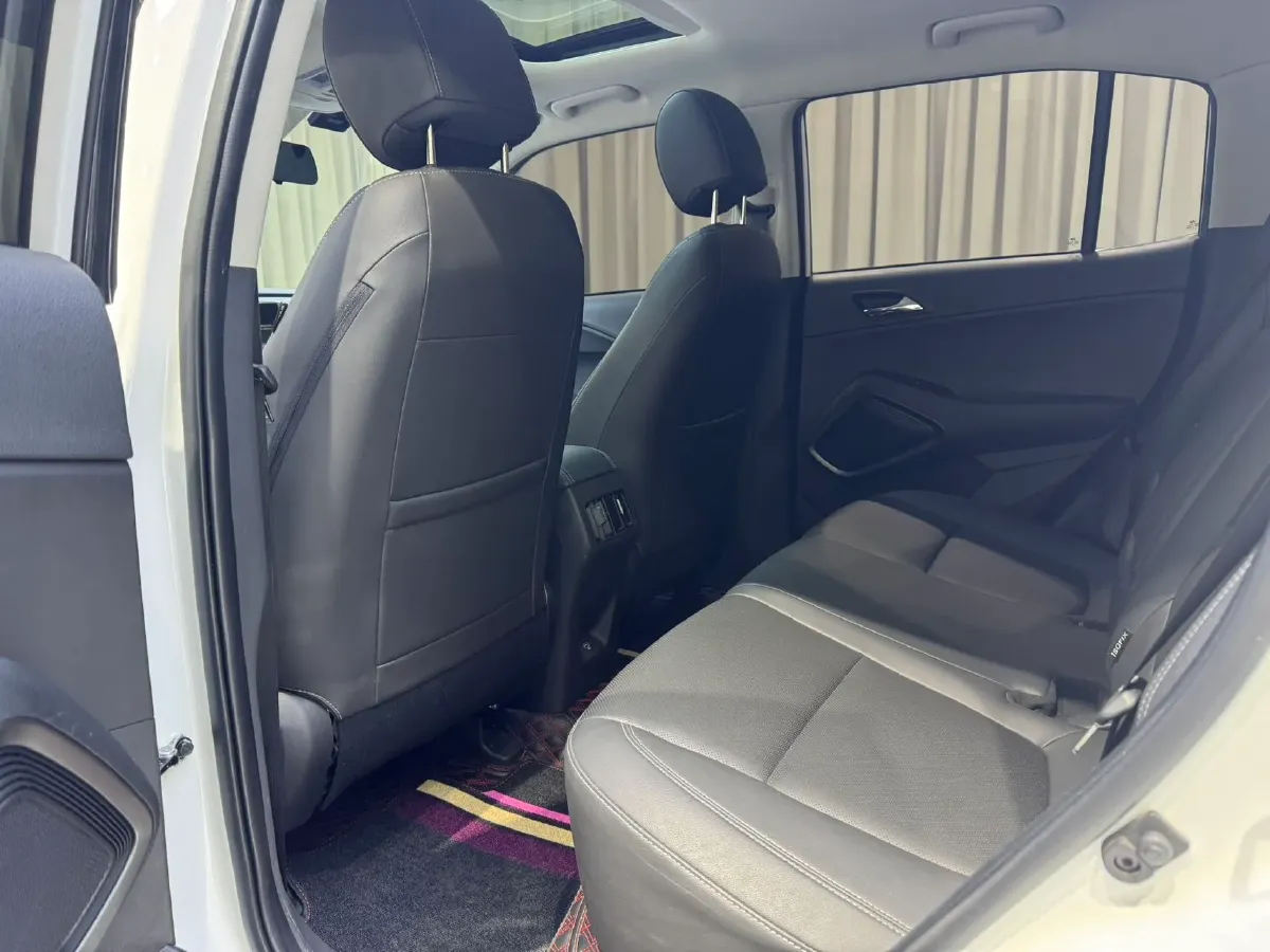 2021 Hyundai ix35 1.4T 140HP L4 7DCT,autocango,china used car exporter,china ev exporter,chinese used car exporter,chinese used ev exporter