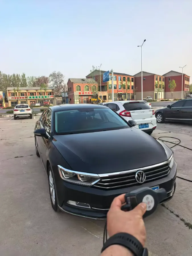 2018 Volkswagen Magotan 1.8T 180HP L4 7DCT,autocango,china used car exporter,china ev exporter,chinese used car exporter,chinese used ev exporter